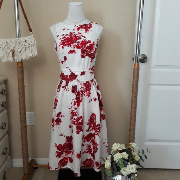 RED AND WHITE FLORAL DRESS / SIZE 6 / MARCA MODA INTERNATIONAL - Picture 9 of 9